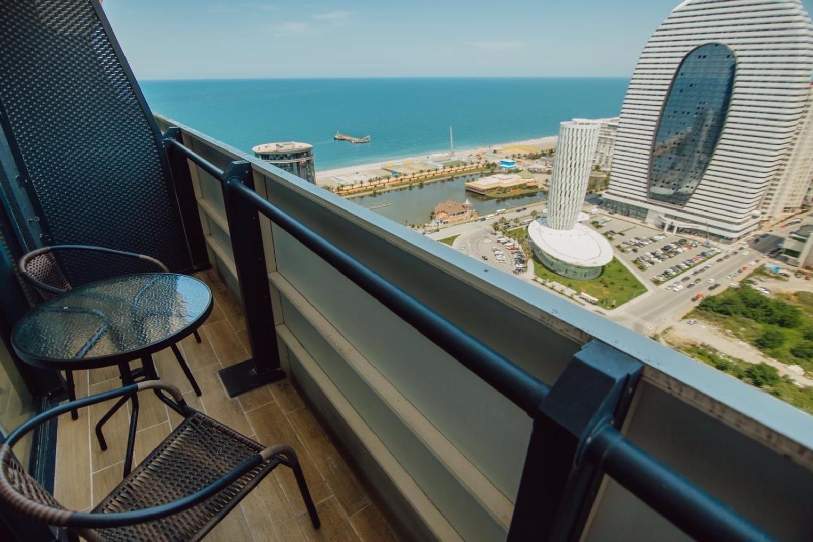 View From Above Orbi City Apartment Батуми Екстериор снимка