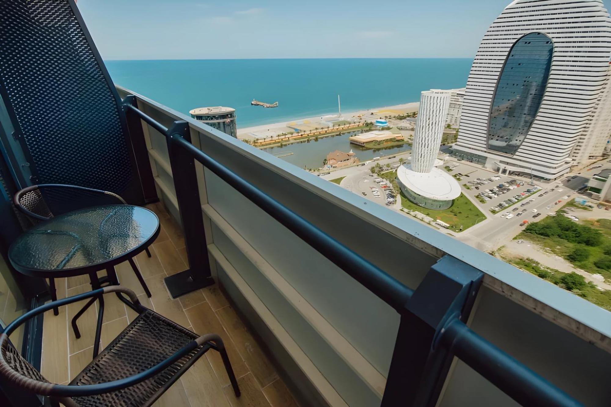 View From Above Orbi City Apartment Батуми Екстериор снимка