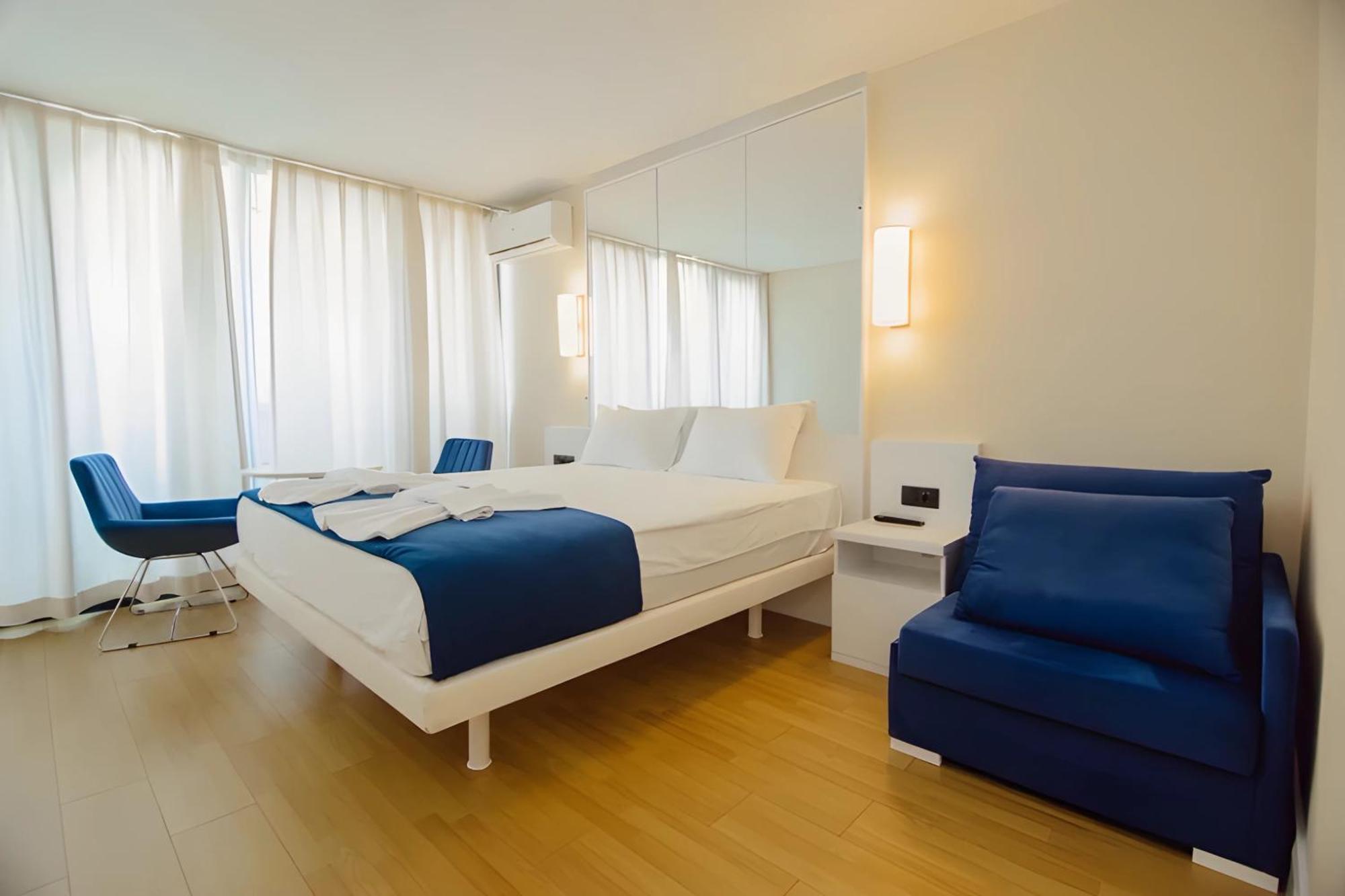 View From Above Orbi City Apartment Батуми Екстериор снимка